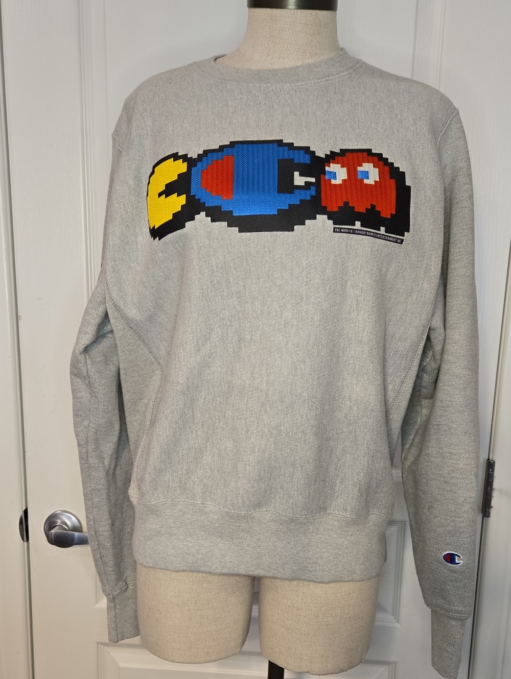 RARE VTG 90's Unisex Champion Reverse Weave PACMAN Crewneck Size S